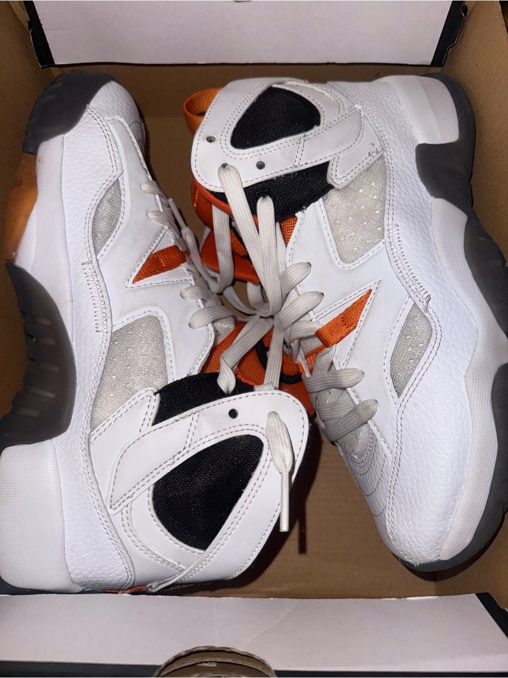 Air Jordan Jumpman Two Trey